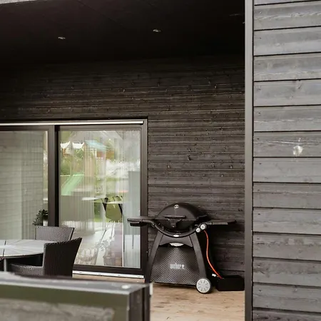 Take Family To Large House Near The Coast * Hadsund